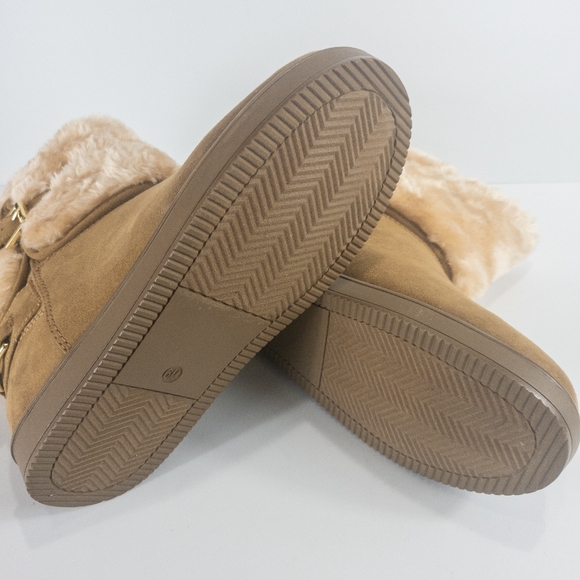 GBG Los Angeles Aleya Faux Fur Winter Boots Honey Glaze -6 - Picture 4 of 4